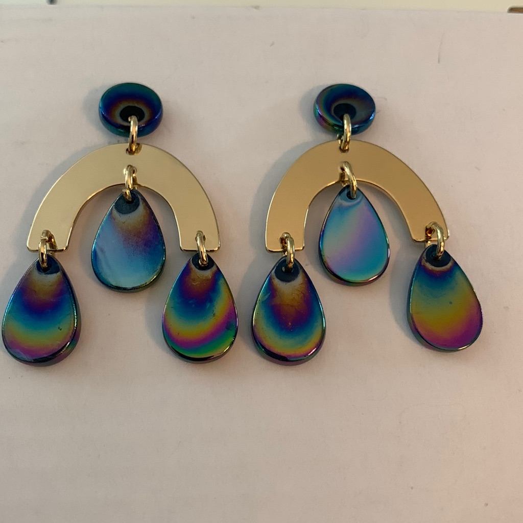 Stella & Ruby Earring